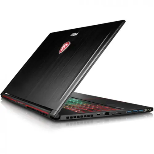 MSI GS63VR 7RF(Stealth Pro 4K)-266TR Gaming Notebook