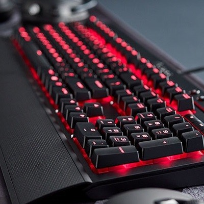 Corsair Gaming K68 - Red LED - Cherry MX Red Türkçe