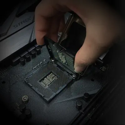 ASUS ROG Strix Z270I Gaming Anakart