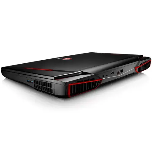 MSI GT83 Titan 8RG-018TR Gaming Notebook