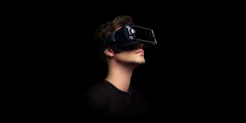 Samsung Kontrol Cihazlı Gear VR 2017 SM-R324 Gözlük