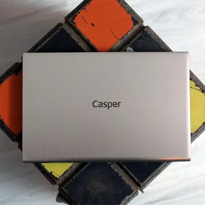Casper Nirvana F750.8550-8T65X-G Notebook