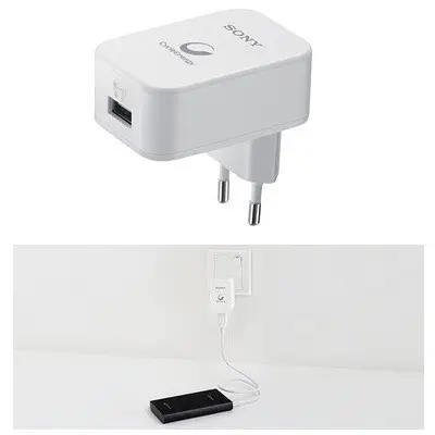 Sony CP-AD2 USB Beyaz Universal Adaptör