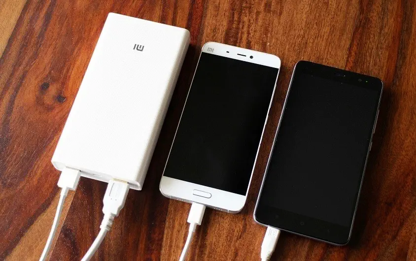 Xiaomi 20000 mAh 2C Taşınabilir Şarj Cihazı