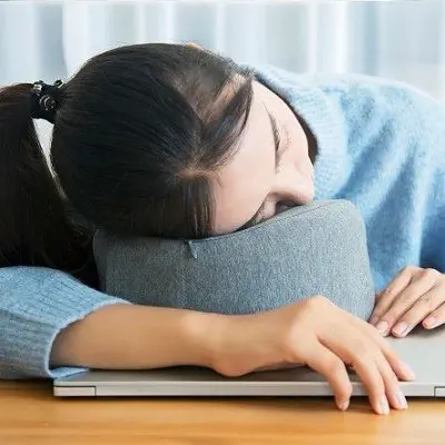 Xiaomi Çok Fonksiyonlu U Şekilli Boyun Masaj Yastığı
