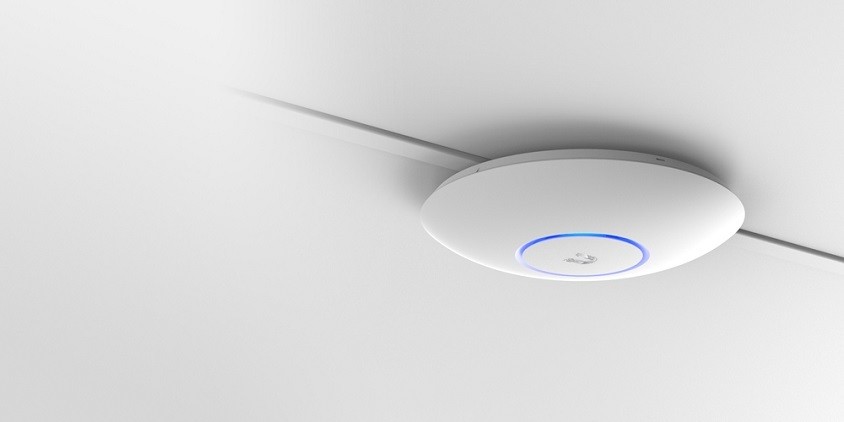 Ubiquiti UAP-AC-PRO Access Point