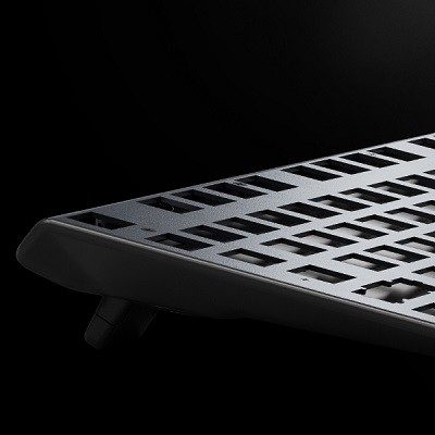 SteelSeries Apex 7 64644 RGB Red Switch Mekanik Türkçe Gaming Klavye