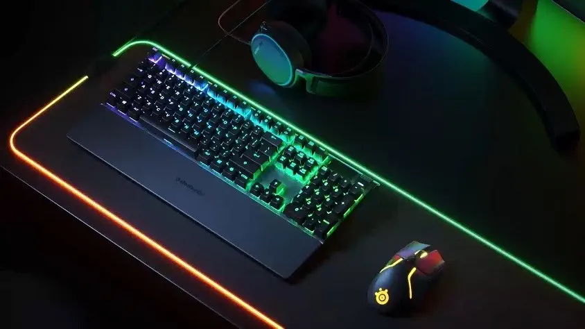 SteelSeries Apex 7 64644  RGB Red Switch Mekanik Türkçe Gaming Klavye