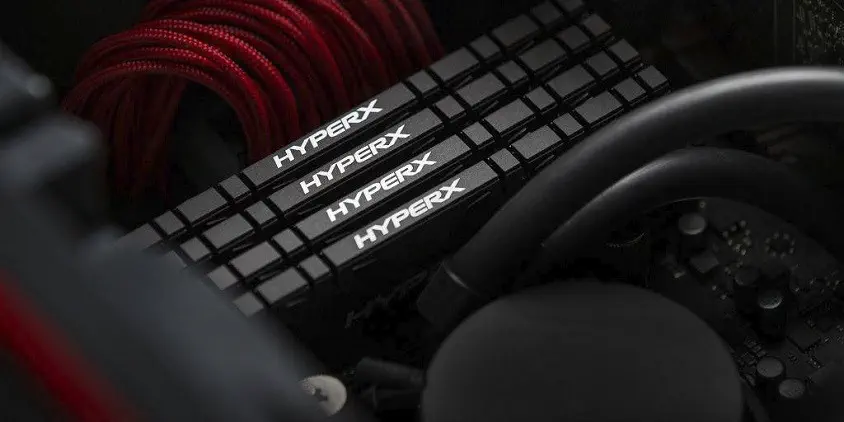 HyperX Predator HX432C16PB3/8 8GB DDR4 3200MHz CL16 Ram (Bellek)