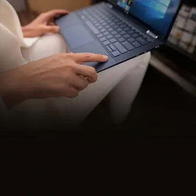 HP Elite Dragonfly 8MK75EA i7-8565U 16GB 512GB SSD 13.3″ Windows10 Pro Notebook