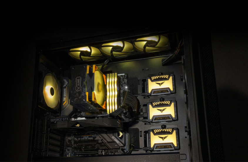 Asus TUF Gaming GT501VC E-ATX Mid-Tower Gaming Kasa