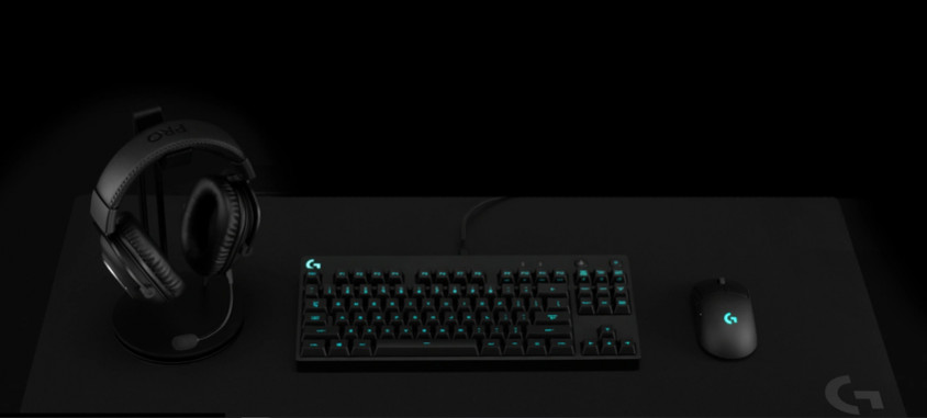Logitech Pro X 981-000818 Kablolu Gaming Kulaklık