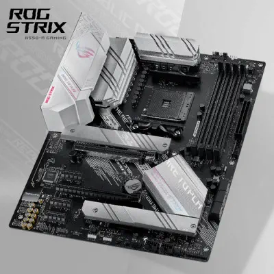 Asus ROG STRIX B550-A Gaming Anakart