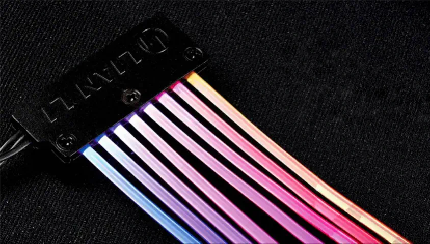 Lian Li Strimer 8-Pin RGB Uzatma Kablosu