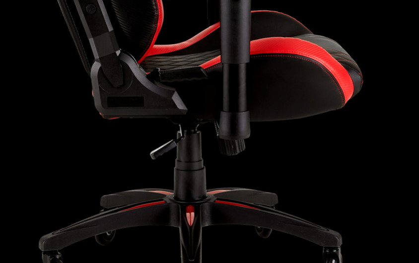 Corsair T1 Race Red CF-9010013-WW Gaming Koltuk