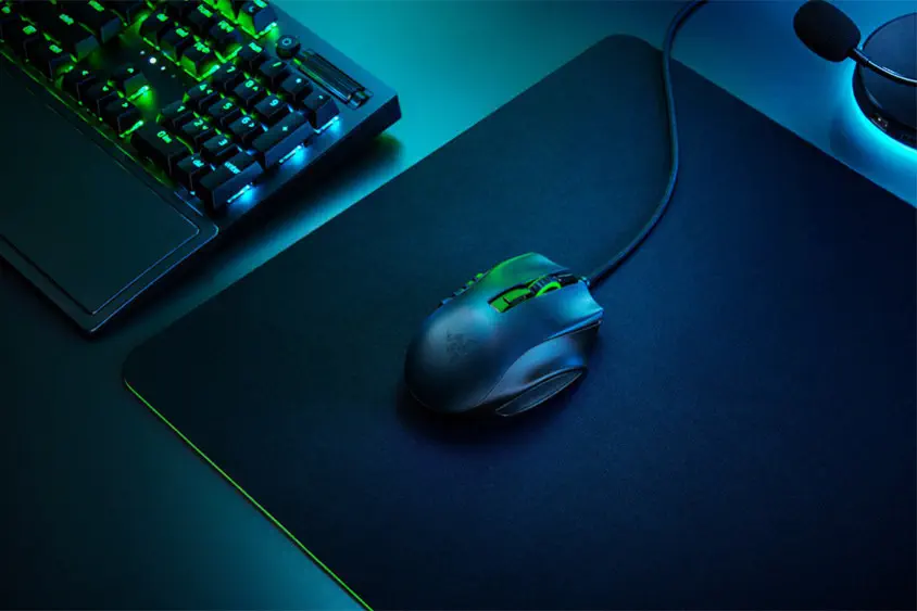 Razer Naga X RZ01-03590100-R3M1 Kablolu Gaming Mouse