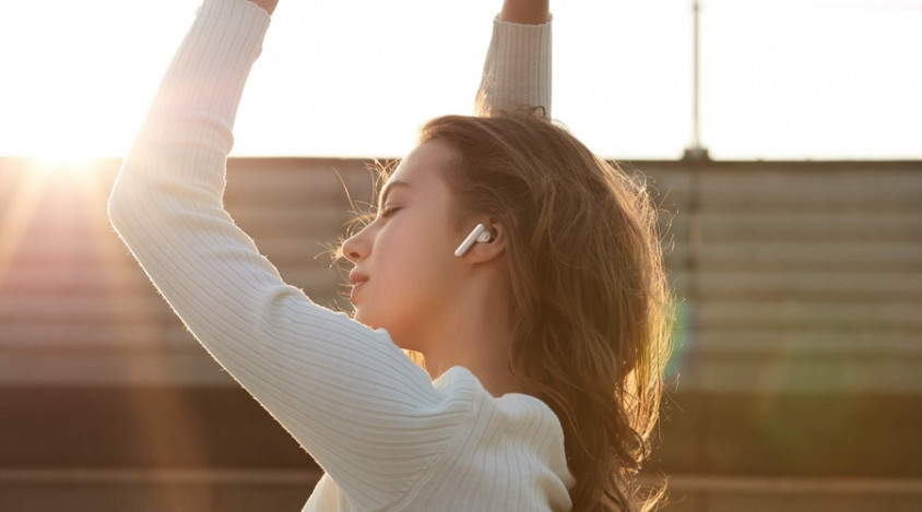 Oppo Enco Air W32 TWS Siyah Bluetooth Kulaklık