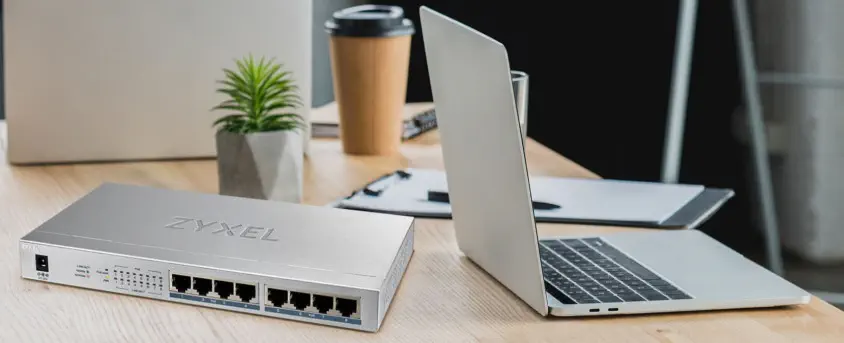 Zyxel GS1008HP PoE Switch