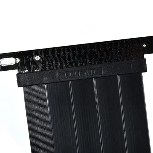 Lian Li PCI-e 4.0x16 Riser Kablo Besleyici Blok