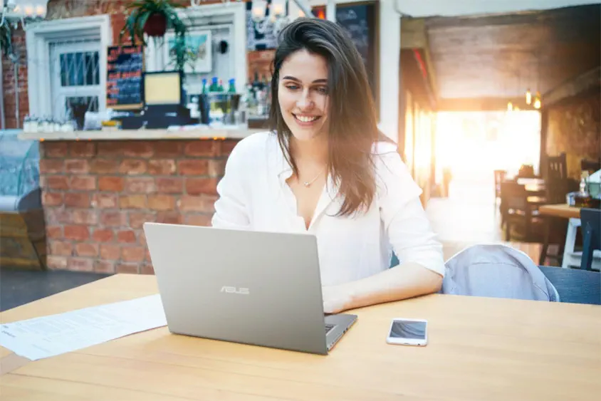 Asus X515MA-BR414 15.6″ HD Notebook