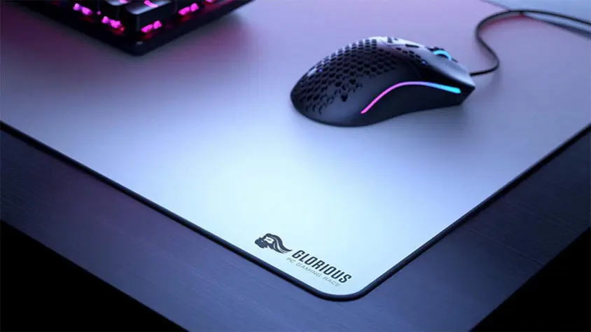 Glorious Extended Stealth GLRG-E-STEALTH Gaming Mousepad