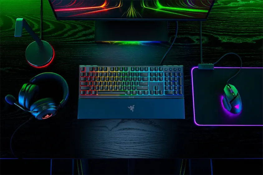 Razer Ornata V3 RZ03-04461200-R3L1 Kablolu Gaming Klavye