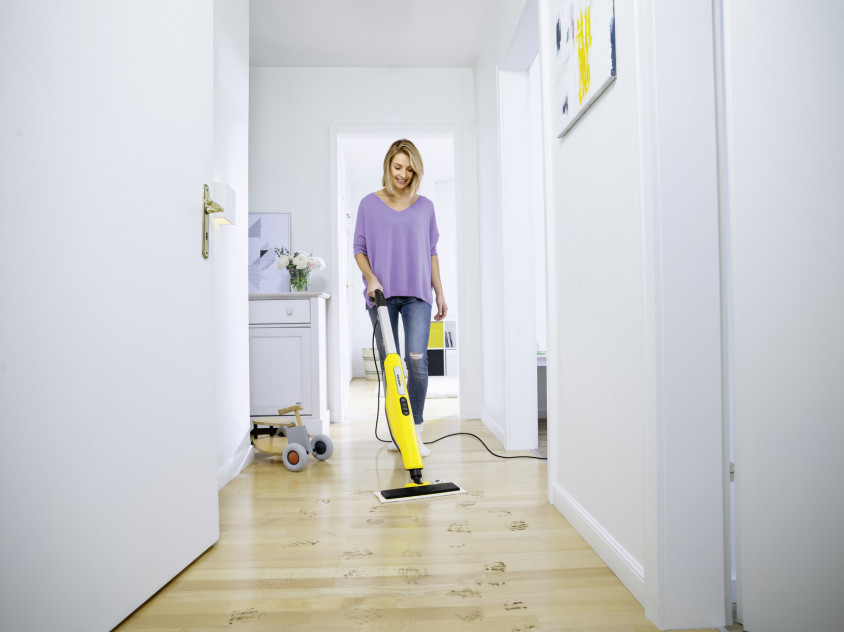 Karcher SC 3 Upright Easyfix Buharlı Temizlik Makinesi