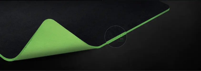 Razer Gigantus RZ02-01830200-R3M1 Gaming Mouse Pad