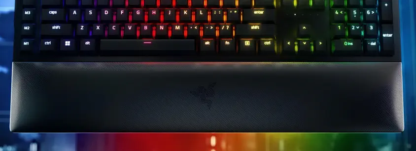 Razer BlackWidow V4 Pro RZ03-04680100-R3M1 Kablolu Mekanik Gaming Klavye