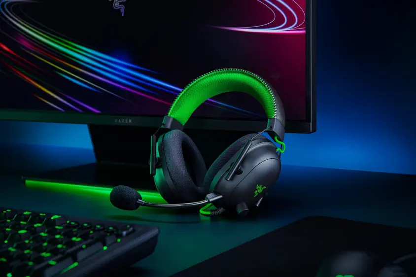 Razer Blackshark V2 + Usb RZ04-03230200-R3M1 Kablolu Oyuncu Kulaklık