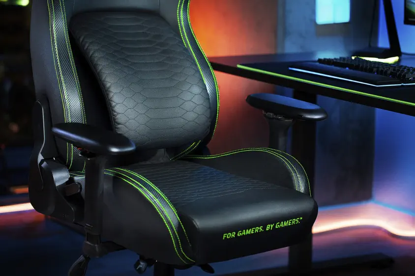 Razer Iskur RZ38-02770100-R3G1Gaming (Oyuncu) Koltuğu