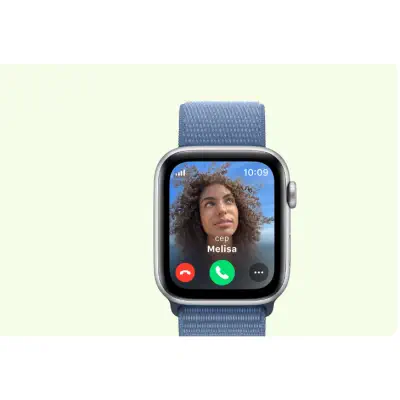 Apple Watch SE GPS Alüminyum Kasa ve Yıldız Işığı Spor Kordon
