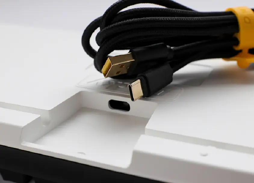 Ducky One 3 TKL Red Switch RGB TR Q Gaming (Oyuncu) Klavye