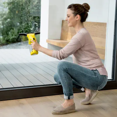 Karcher WV 1 Plus Cam Temizleme Makinesi