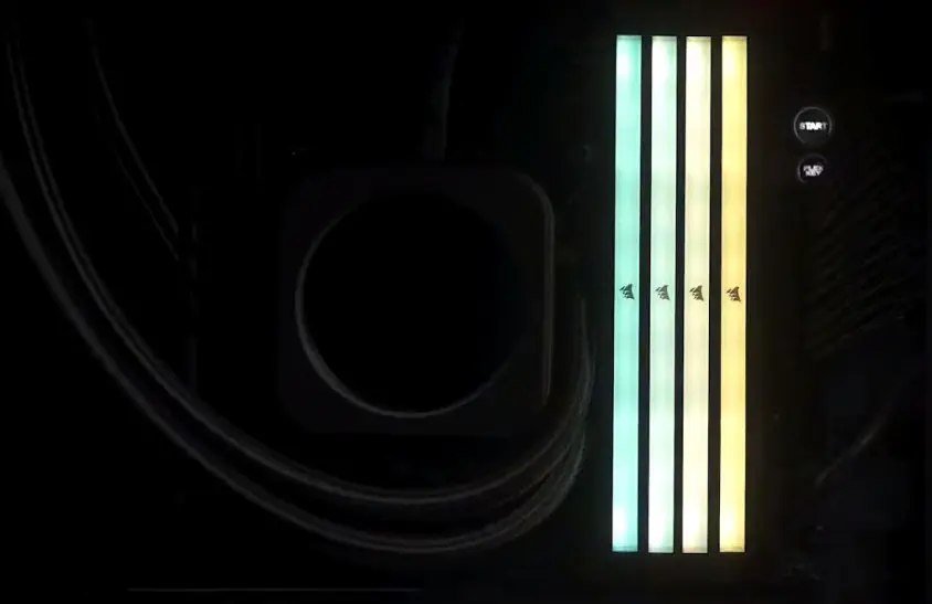 Corsair Vengeance RGB CMH32GX5M2B6200C36W Ram