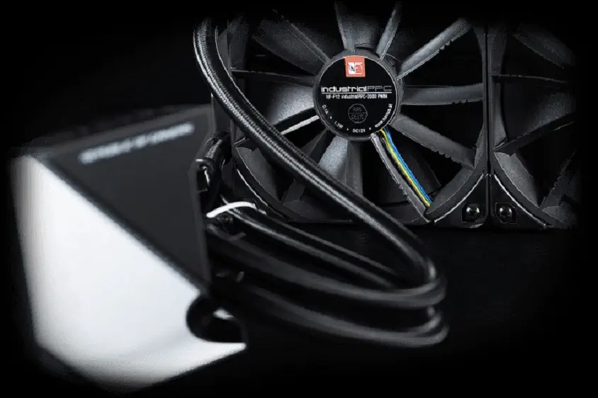 ASUS ROG RYUJIN 240 RGB LiveDash OLED 240mm İşlemci Sıvı Soğutucu