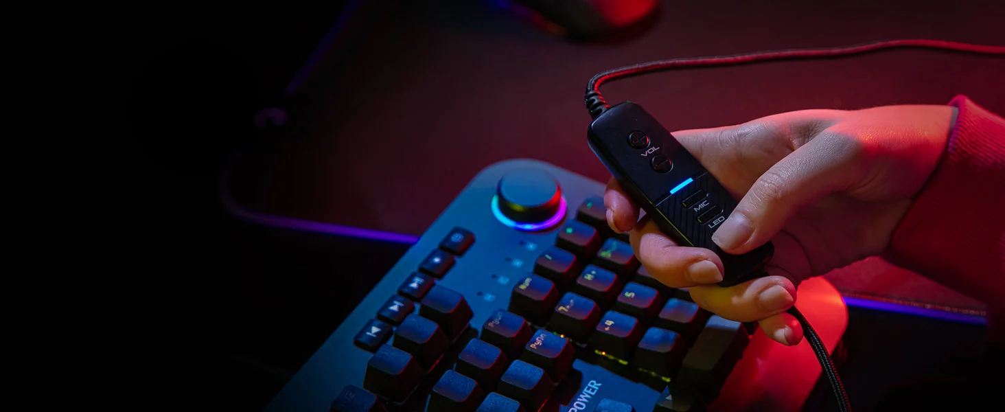 GamePower Mihawk Siyah 7.1 Surround RGB Gaming Kulaklık