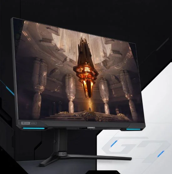 Samsung Odyssey G7 LS32BG700EUXUF 32”  Gaming (Oyuncu) Monitör