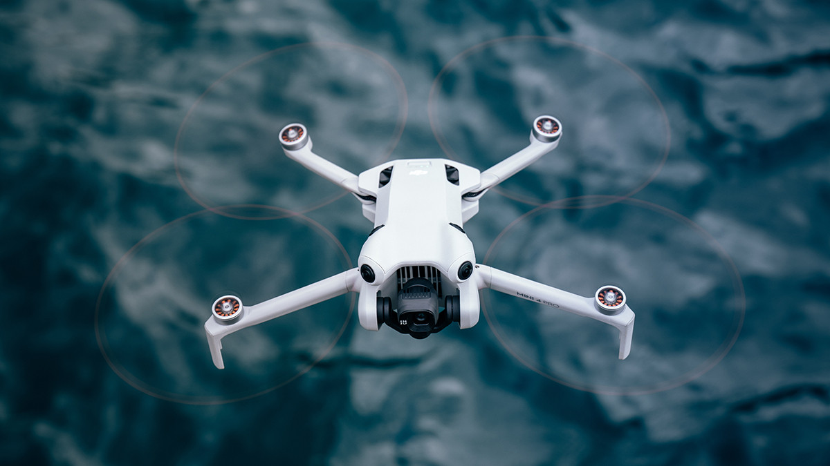 DJI Mini 4 Pro Fly More Combo RC 2 Kumandalı Drone