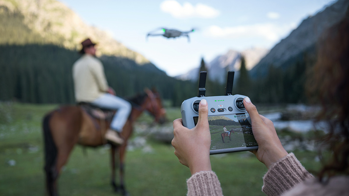 DJI Mini 4 Pro Fly More Combo RC 2 Kumandalı Drone