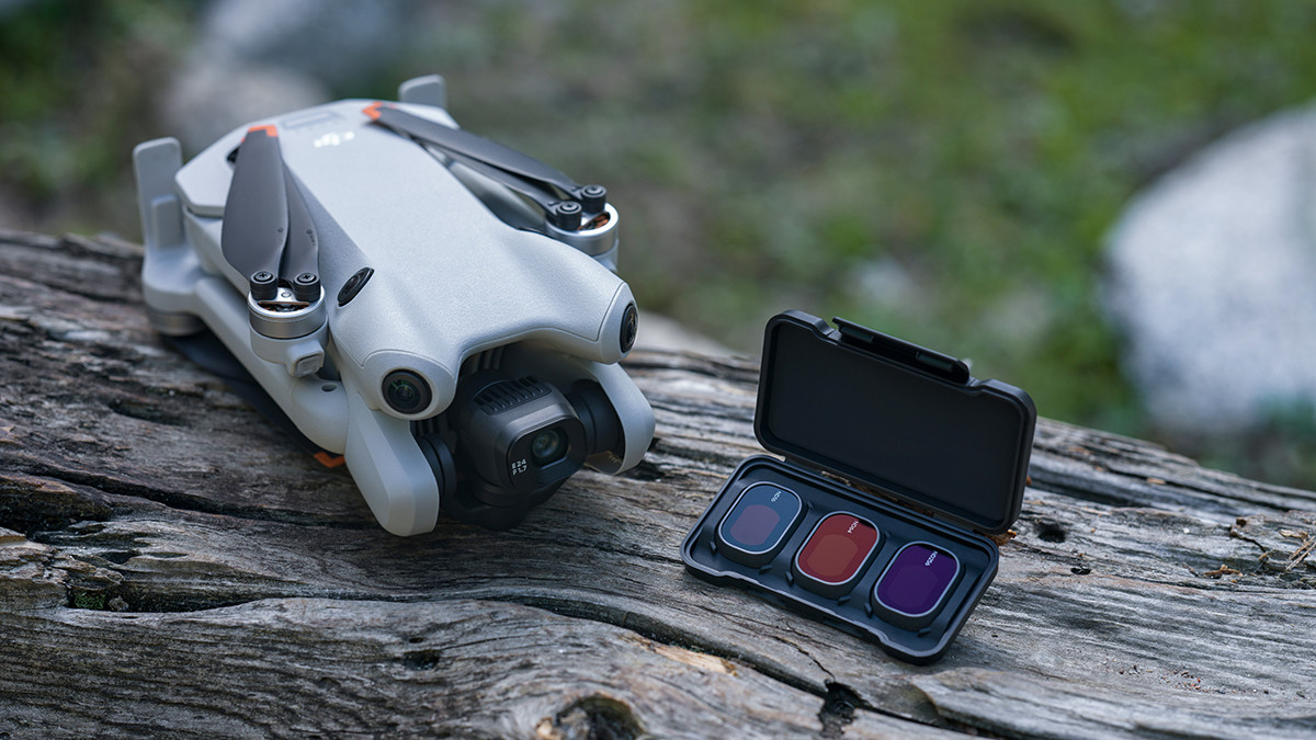 DJI Mini 4 Pro Fly More Combo RC 2 Kumandalı Drone