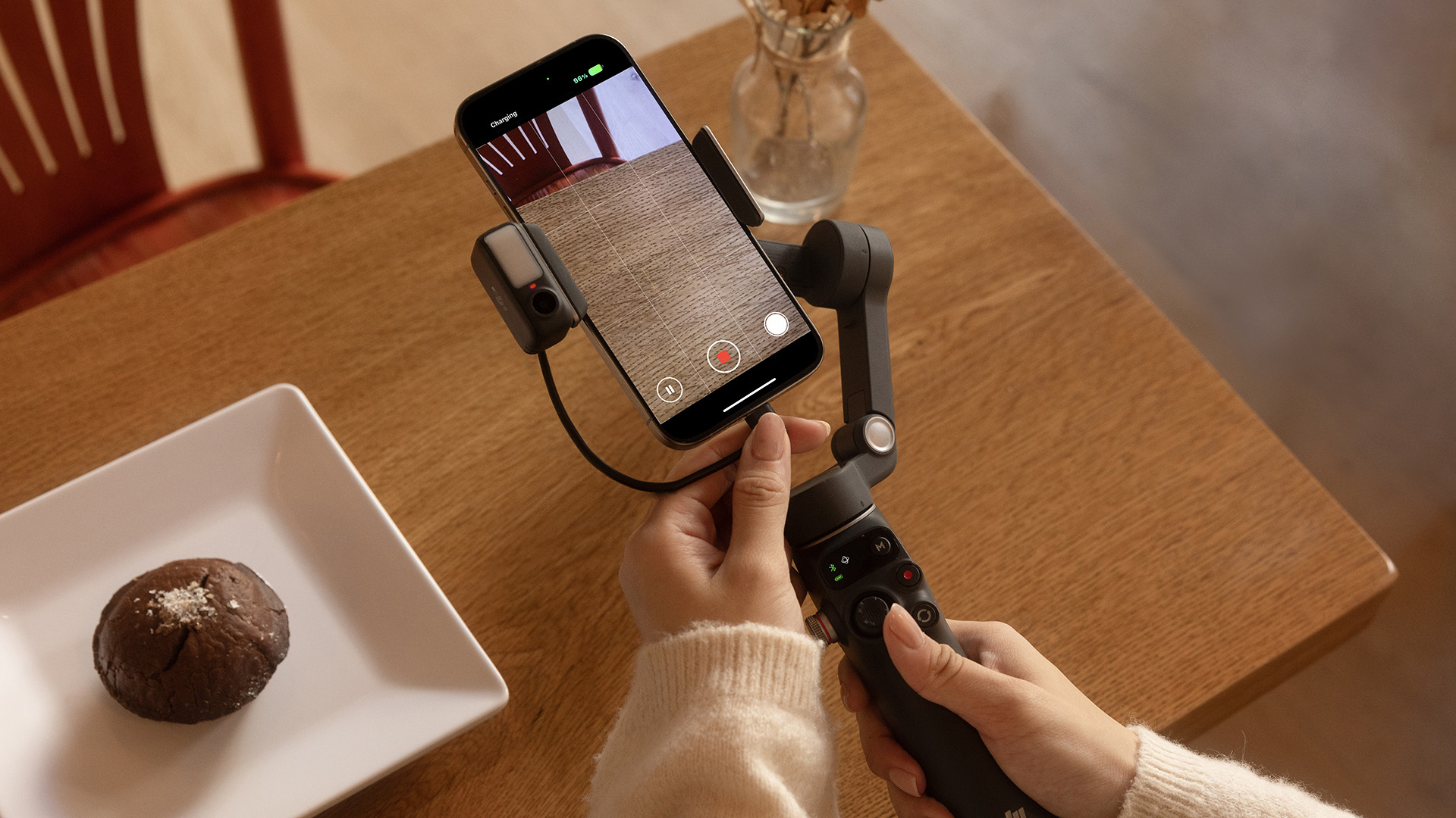 DJI Osmo Mobile 7P Gimbal