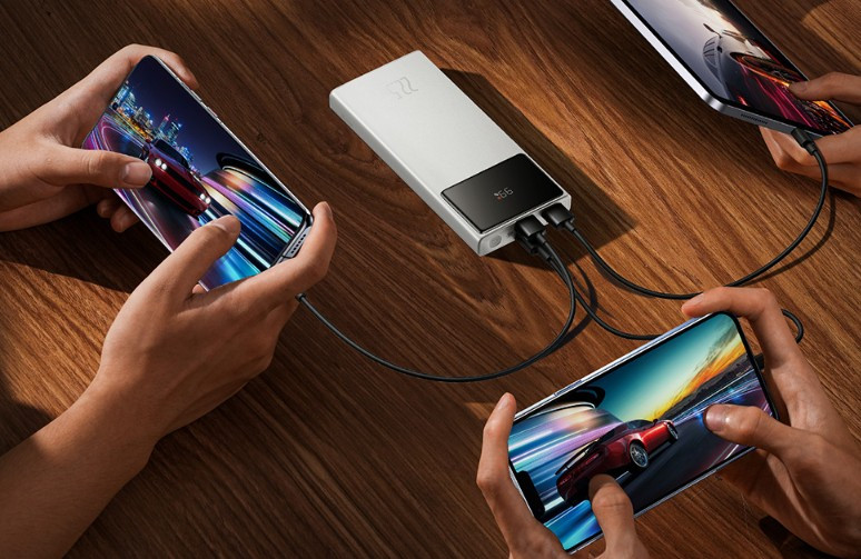 Baseus Star Lord 22.5 W Beyaz 20000 mAh Hızlı Şarj Powerbank