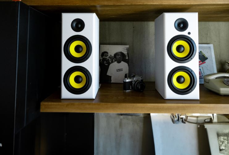 Thonet & Vander Hoch 120W 2.0 Bluetooth Ev Sinema Hoparlörü Beyaz