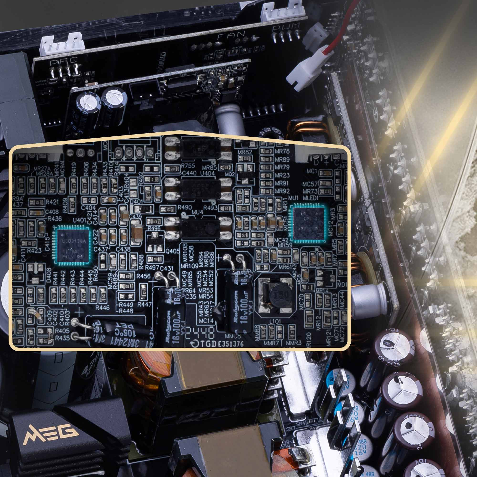 MSI MEG AI1600T PCIE5 1600W 80+ Titanium Full Modüler Power Supply