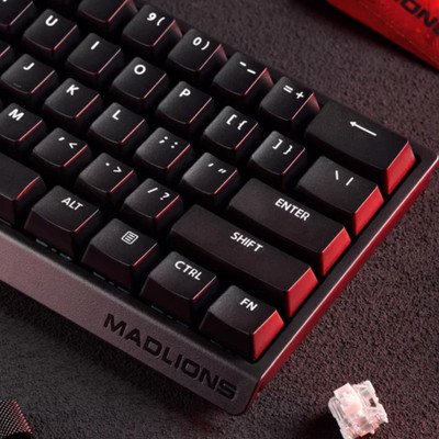 FGG Madlions MAD68 RGB Amber Pro Switch (Manyetik Switch / HE) Klavye Beyaz