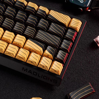 FGG Madlions MAD68 RGB Amber Pro Switch (Manyetik Switch / HE) Klavye Beyaz