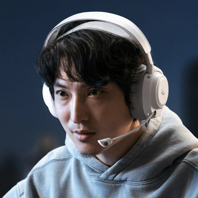 SteelSeries Arctis Nova Pro Omni Beyaz SSH61722  Kablosuz Gaming (Oyuncu) Kulaklığı