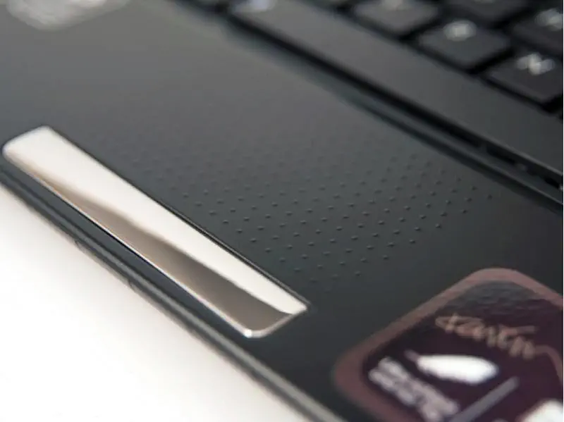 ASUS EEEPC 1008P NETBOOK (KAHVERENGİ)