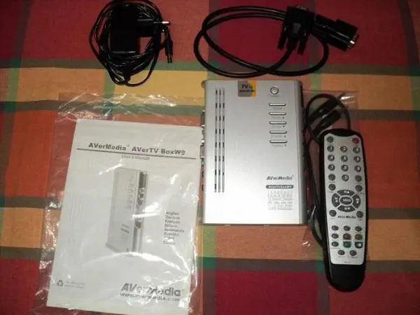 AVERMEDIA TV BOX W9 TUNER